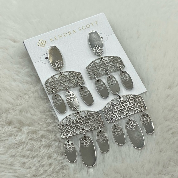 KENDRA SCOTT Emmet Statement Earrings in Silver Filigree NWT - Picture 2 of 13